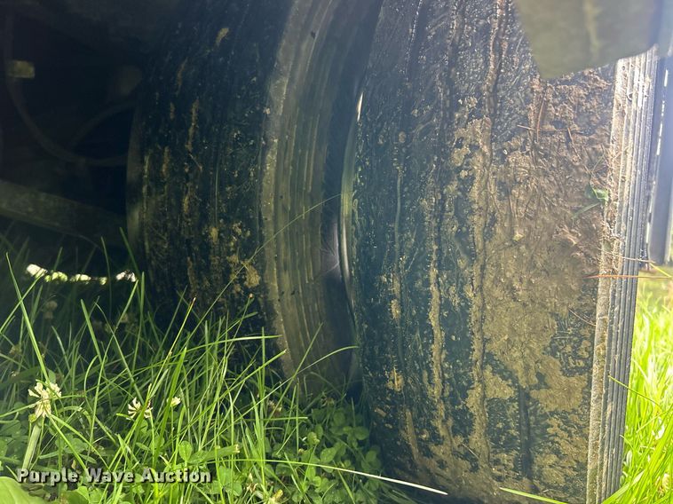 image for item EK8244 2015 Freightliner M2 shuttle bus