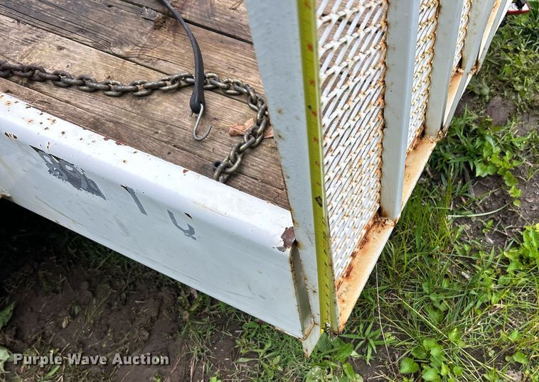 image for item EK8245 1999 S.D Pitman equipment trailer