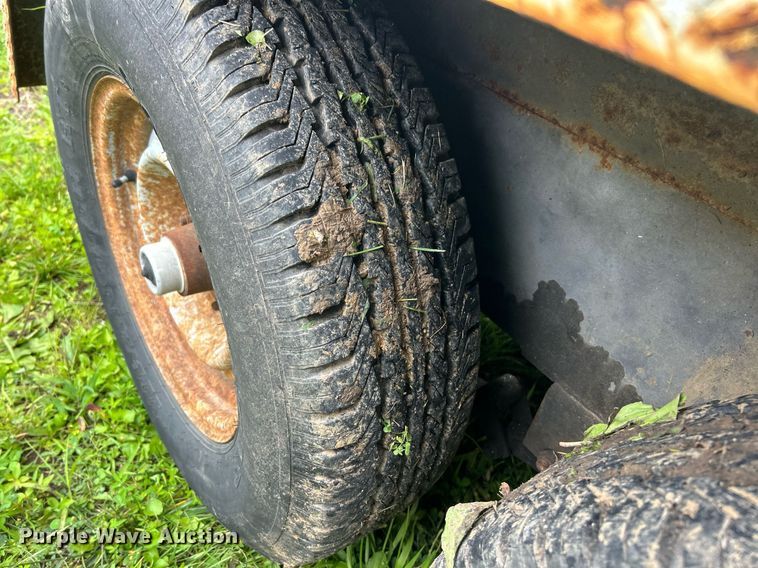 image for item EK8245 1999 S.D Pitman equipment trailer