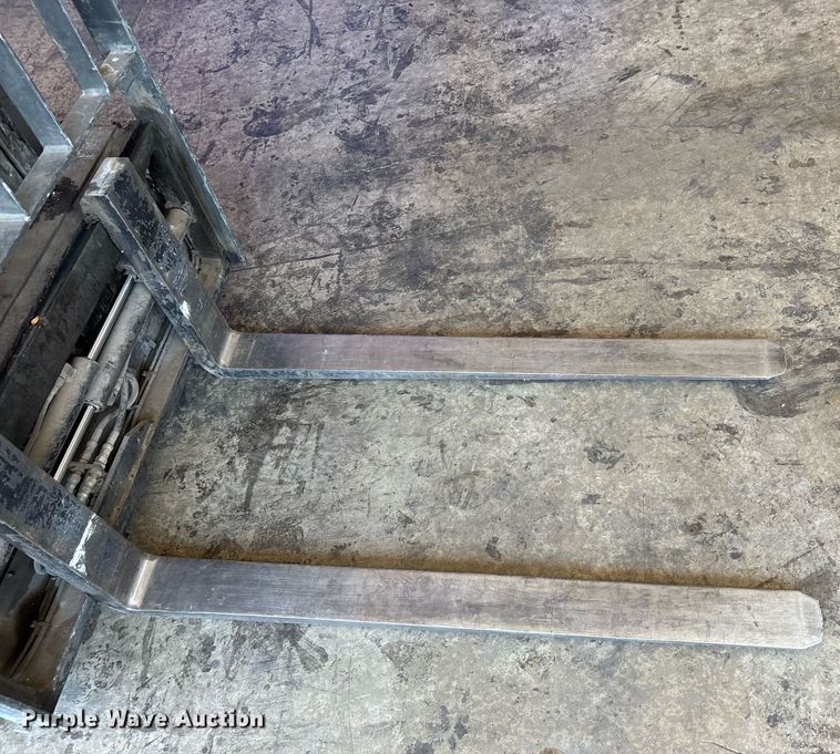 image for item EL6023 2016 UniCarriers PF50 forklift