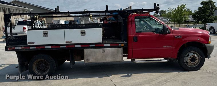 image for item EM2003 2002 Ford F450 Super Duty flatbed truck