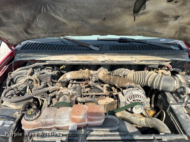 image for item EM2003 2002 Ford F450 Super Duty flatbed truck