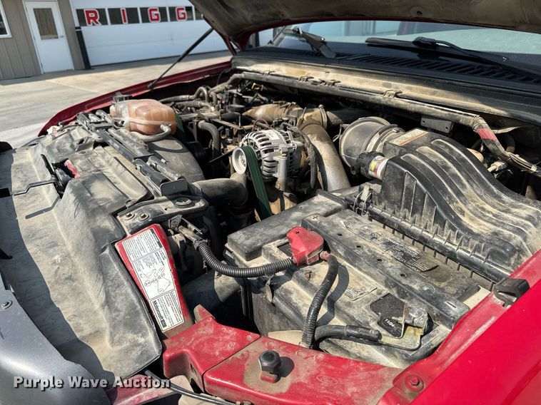 image for item EM2003 2002 Ford F450 Super Duty flatbed truck