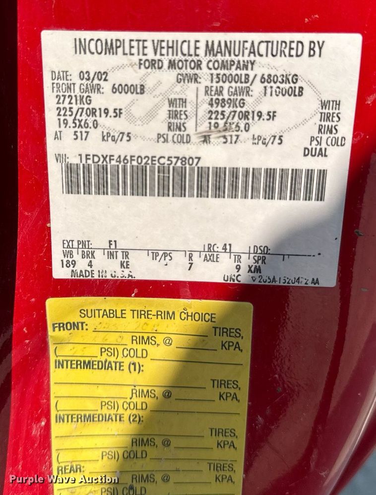 image for item EM2003 2002 Ford F450 Super Duty flatbed truck