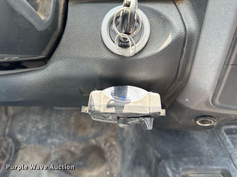 image for item EM2040 2015 Dodge Ram 5500 Crew Cab truck cab and chassis