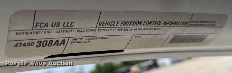 image for item EM2040 2015 Dodge Ram 5500 Crew Cab truck cab and chassis