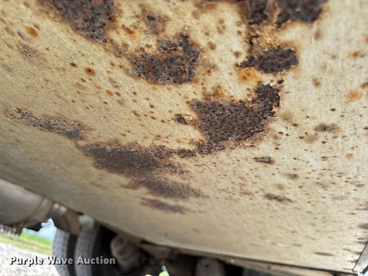 image for item EM2046 1998 GMC C7500 utility / service truck