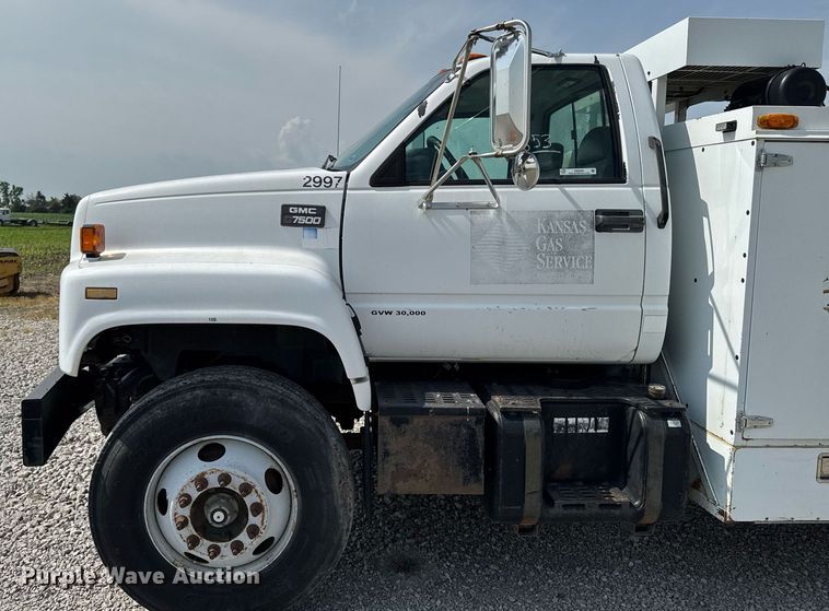 image for item EM2046 1998 GMC C7500 utility / service truck