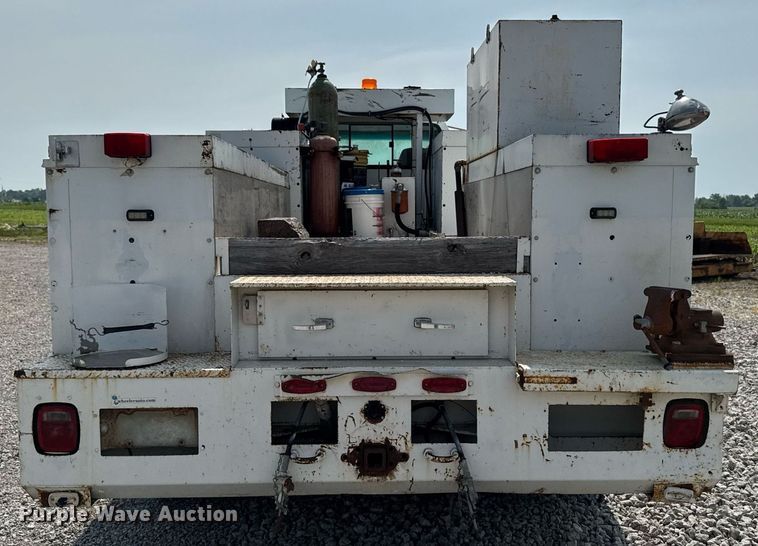 image for item EM2046 1998 GMC C7500 utility / service truck