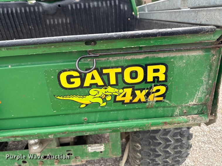 image for item EM2047 John Deere Gator 4x2 utility vehicle