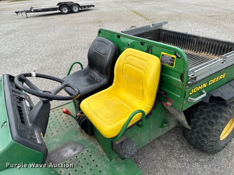 image for item EM2047 John Deere Gator 4x2 utility vehicle