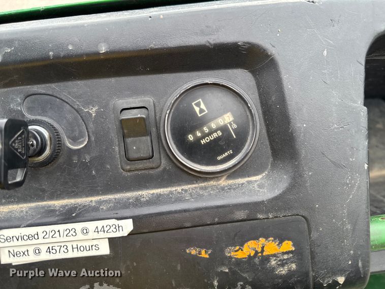 image for item EM2047 John Deere Gator 4x2 utility vehicle