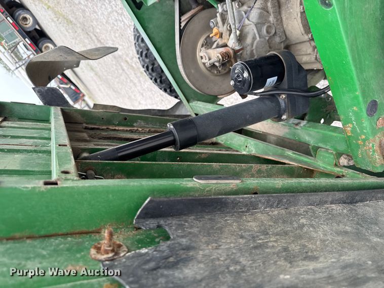 image for item EM2047 John Deere Gator 4x2 utility vehicle