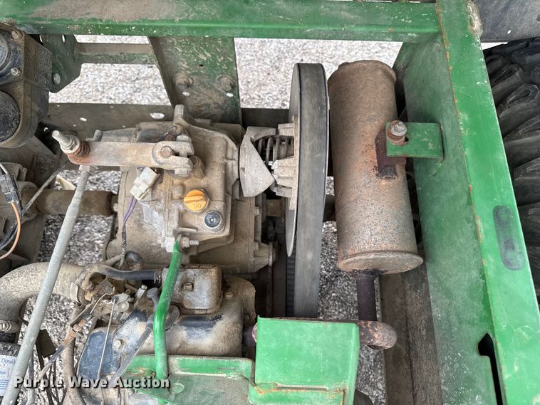 image for item EM2047 John Deere Gator 4x2 utility vehicle