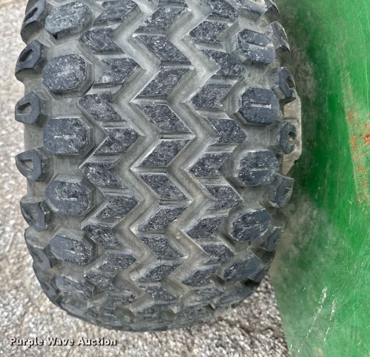 image for item EM2047 John Deere Gator 4x2 utility vehicle