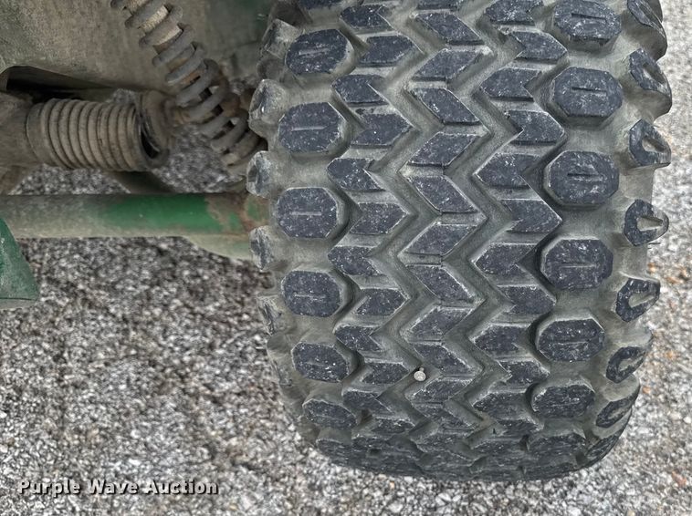 image for item EM2047 John Deere Gator 4x2 utility vehicle