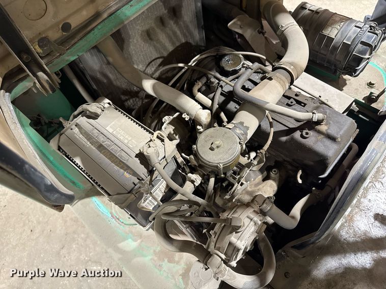 image for item EM2058 Mitsubishi FG30 forklift