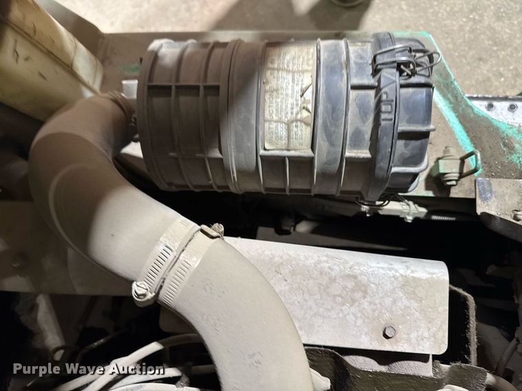 image for item EM2058 Mitsubishi FG30 forklift