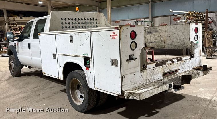 image for item EM2059 2008 Ford F450 super Duty XL Crew Cab utility / service truck