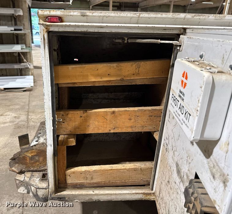 image for item EM2059 2008 Ford F450 super Duty XL Crew Cab utility / service truck