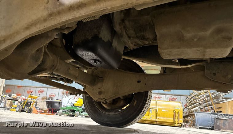 image for item EM2059 2008 Ford F450 super Duty XL Crew Cab utility / service truck