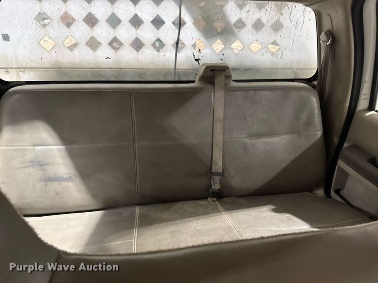 image for item EM2059 2008 Ford F450 super Duty XL Crew Cab utility / service truck