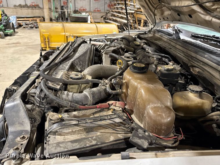 image for item EM2059 2008 Ford F450 super Duty XL Crew Cab utility / service truck