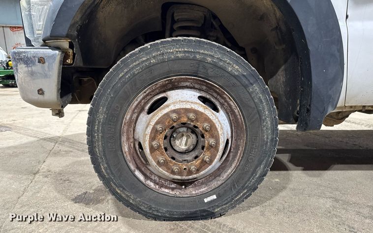 image for item EM2059 2008 Ford F450 super Duty XL Crew Cab utility / service truck