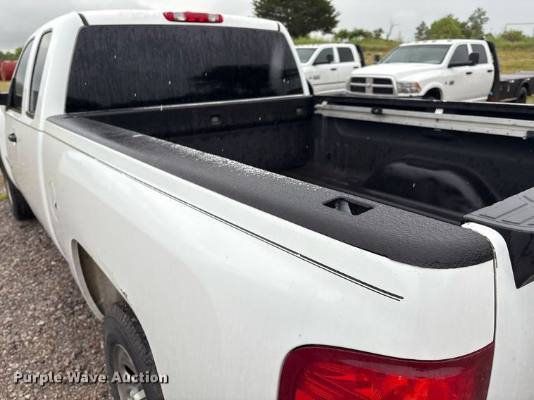 image for item EM2594 2008 Chevrolet Silverado 1500 Ext. Cab pickup truck