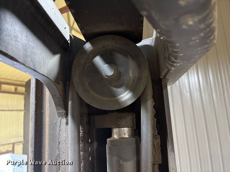 image for item EM2649 Crown SP4050-30 order picker