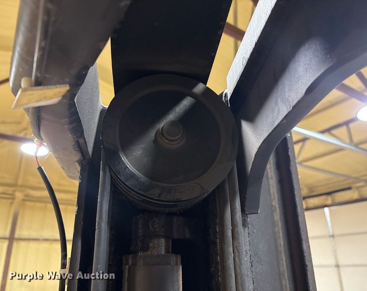 image for item EM2649 Crown SP4050-30 order picker