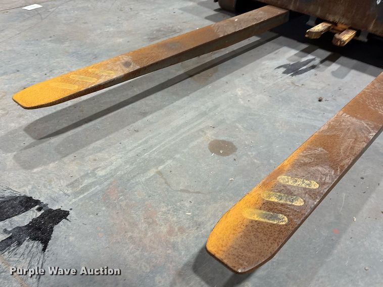 image for item EM2649 Crown SP4050-30 order picker