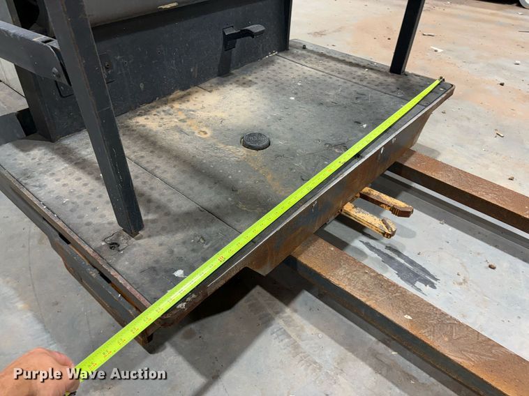 image for item EM2649 Crown SP4050-30 order picker