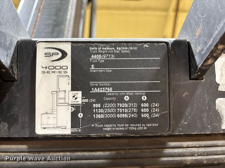 image for item EM2649 Crown SP4050-30 order picker