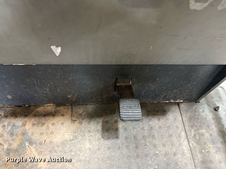 image for item EM2649 Crown SP4050-30 order picker