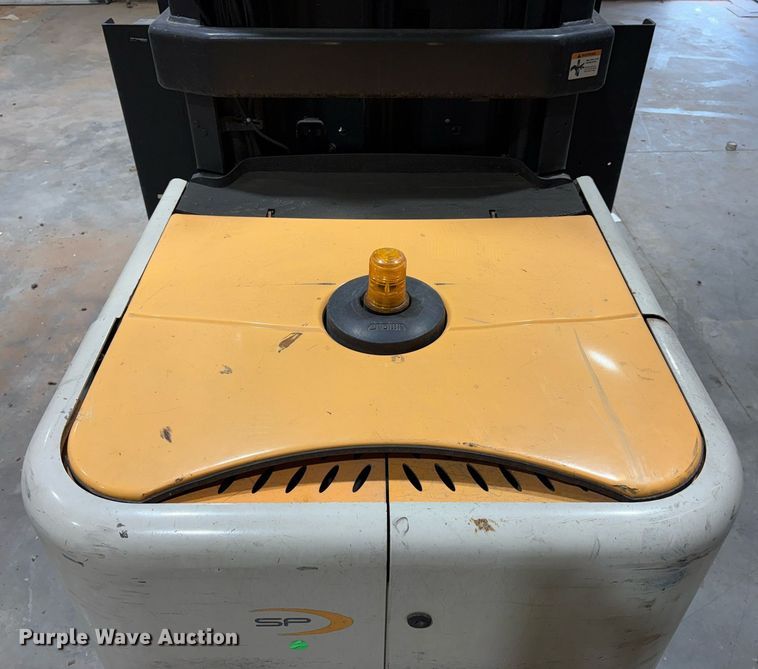 image for item EM2649 Crown SP4050-30 order picker