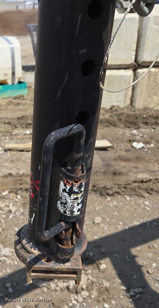 image for item EM7433 2008 Doolittle gooseneck tilt deck equipment trailer