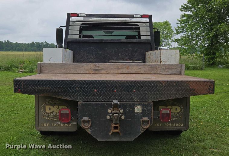 image for item EN3783 2015 International Terrastar Ext. Cab flatbed truck