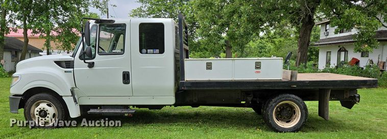 image for item EN3783 2015 International Terrastar Ext. Cab flatbed truck