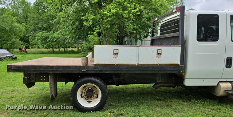 image for item EN3783 2015 International Terrastar Ext. Cab flatbed truck