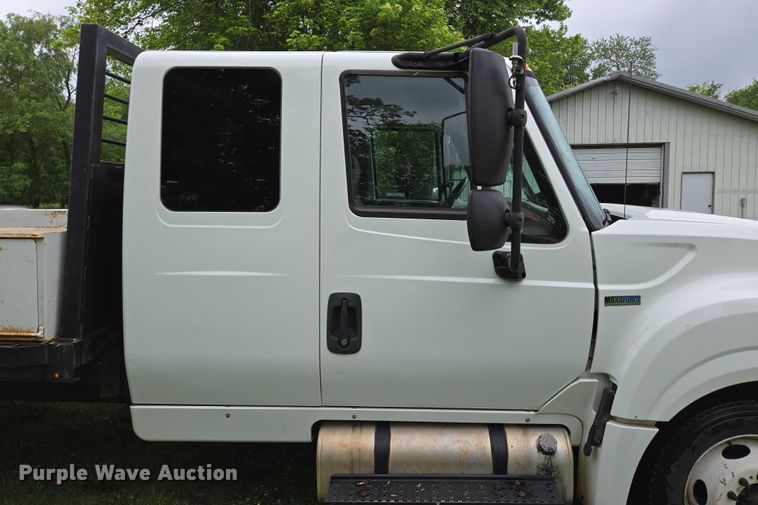 image for item EN3783 2015 International Terrastar Ext. Cab flatbed truck