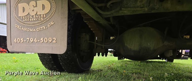 image for item EN3783 2015 International Terrastar Ext. Cab flatbed truck