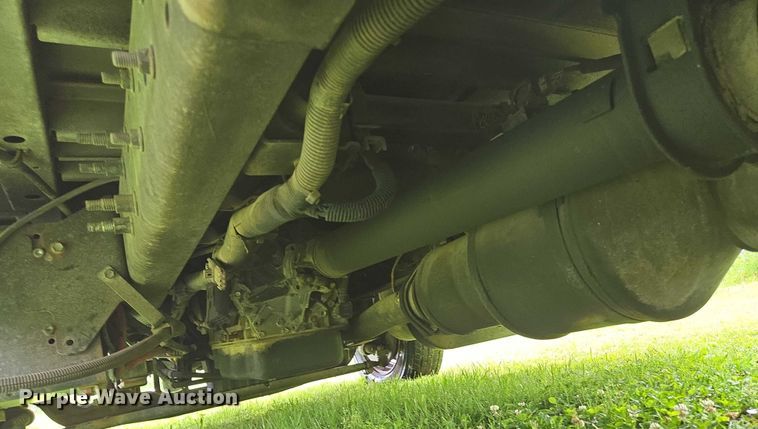 image for item EN3783 2015 International Terrastar Ext. Cab flatbed truck