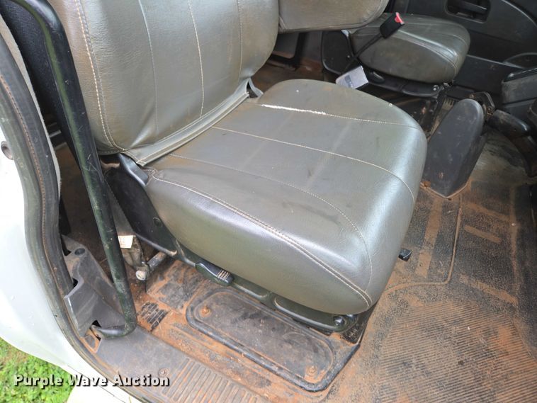 image for item EN3783 2015 International Terrastar Ext. Cab flatbed truck