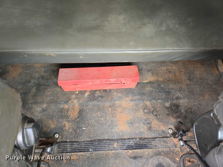 image for item EN3783 2015 International Terrastar Ext. Cab flatbed truck