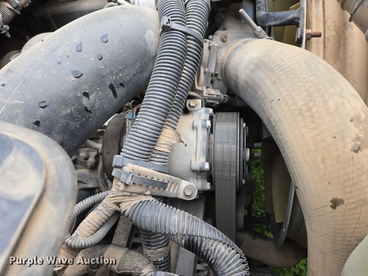 image for item EN3783 2015 International Terrastar Ext. Cab flatbed truck