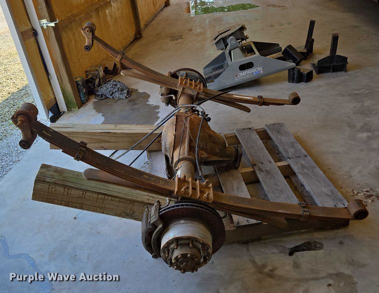 image for item EN3850 Rear axle assembly