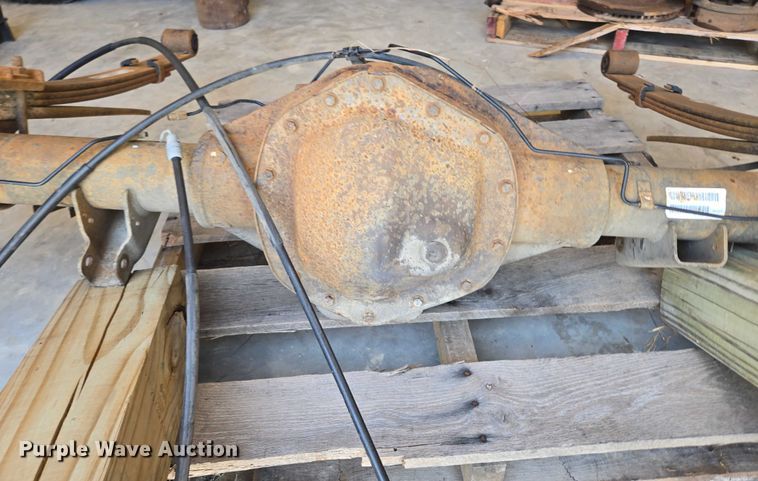 image for item EN3850 Rear axle assembly