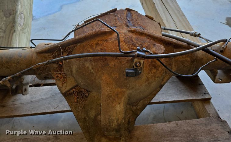 image for item EN3850 Rear axle assembly