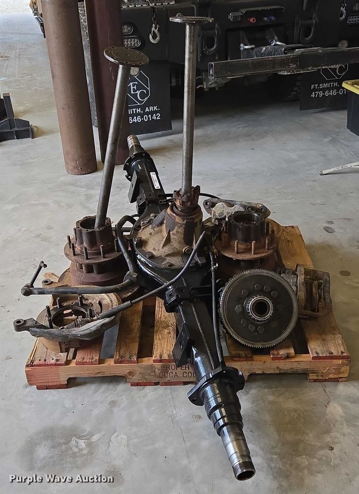 image for item EN3851 Rear axle assembly